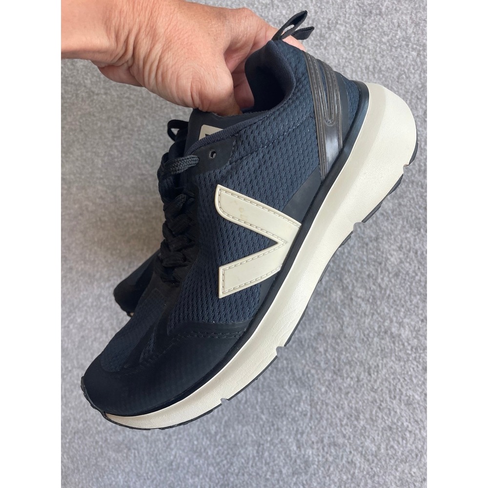Veja Condor 2 Alveomesh Running Shoes Black Cream Sneakers Mens Womens